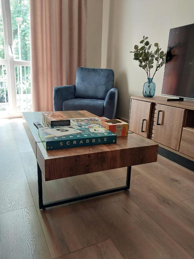 Spacious Two-Bedroom Apartment In The City Center كراكوفيا المظهر الخارجي الصورة